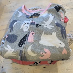 Four Carter’s 4t girls sleepers